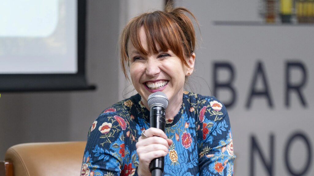 How do you become a bestselling author? I followed one for a year.