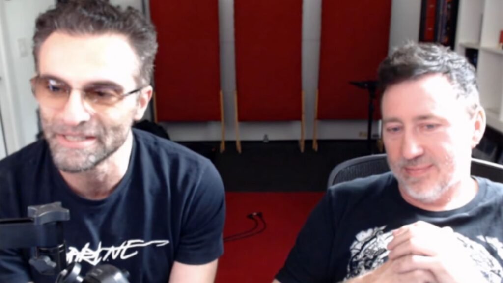 Dishonored co-directors Raphael Colantonio and Harvey Smith playing Dishonored