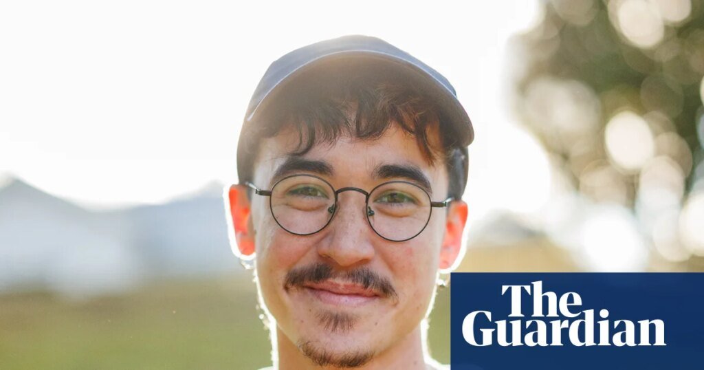 Stella prize 2026: Lee Lai becomes first non-binary person and first graphic novelist to win with Cannon | Stella prize