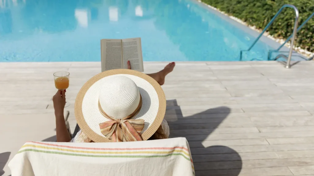 5 Fiction Books Set On Or Around The 4th Of July To Add To Your Summer TBR 5 Fiction Books Set On Or Around The 4th Of July To Add To Your Summer TBR