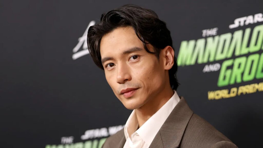 Fallout Season 3 Adds Star Wars and Good Place Star Manny Jacinto